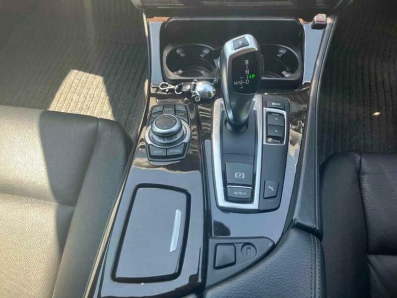5 SERIES