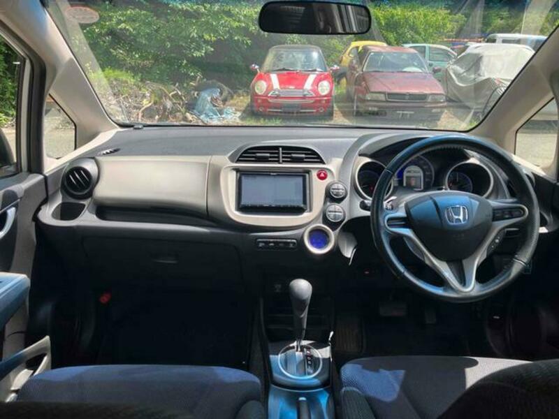 FIT HYBRID