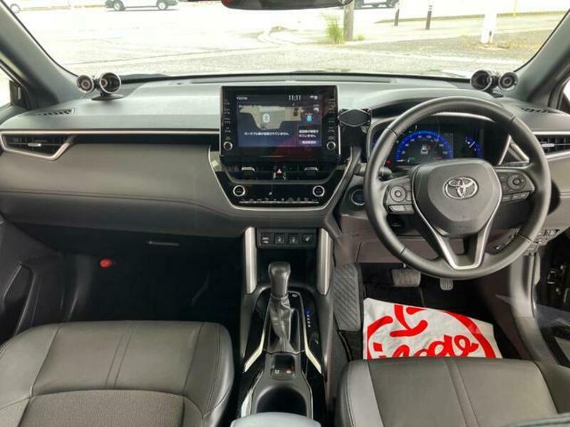 COROLLA CROSS