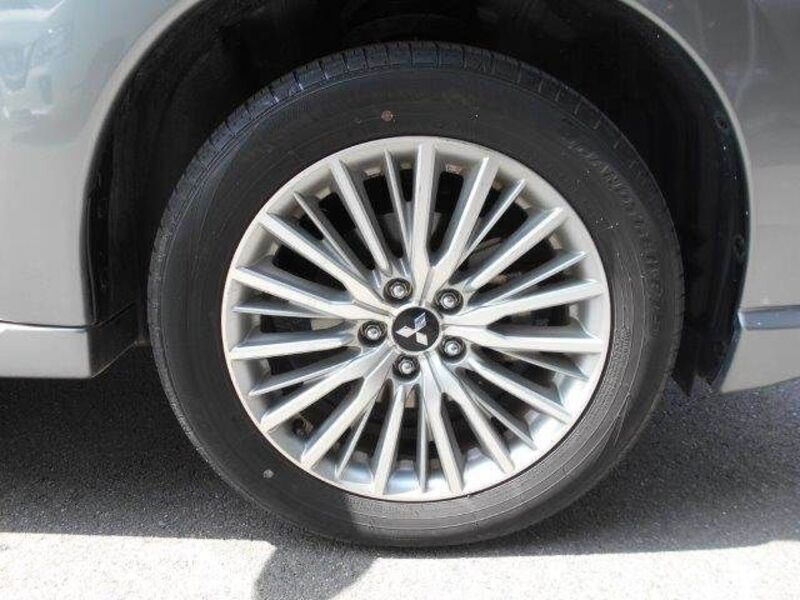 OUTLANDER PHEV