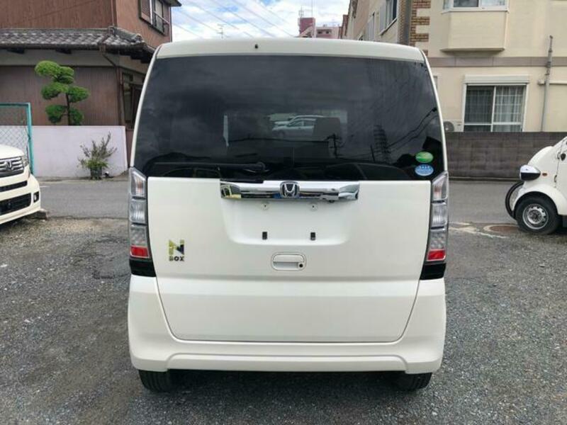 N BOX