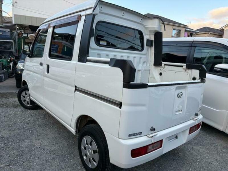 DAIHATSU HIJET CARGO
