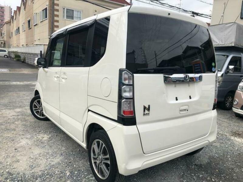 N BOX