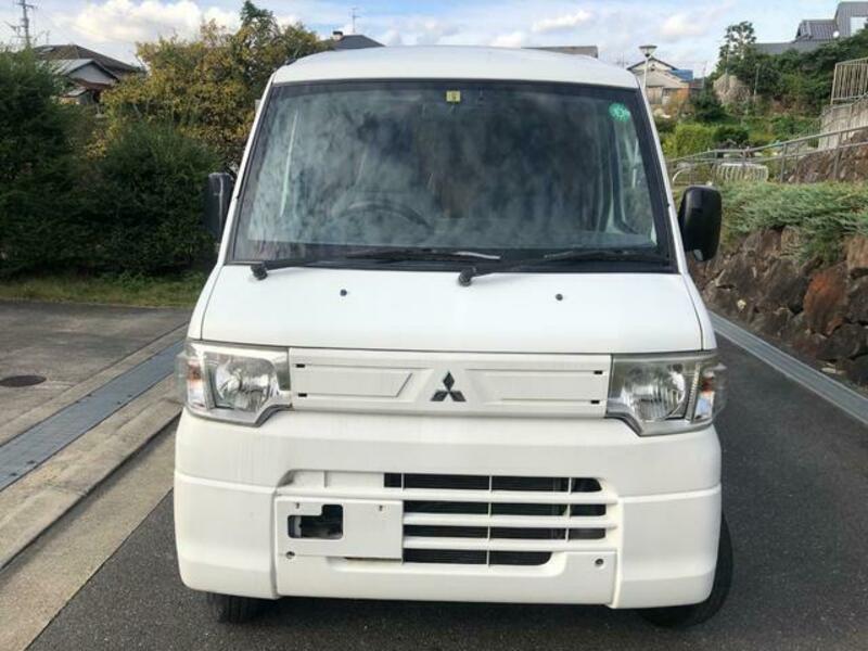 MINICAB VAN