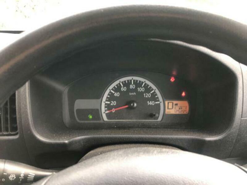 MINICAB VAN