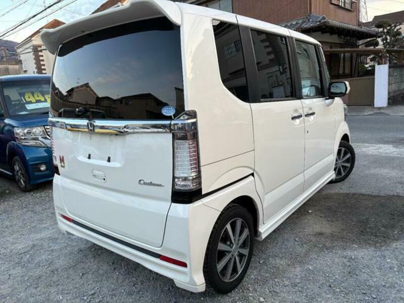 N BOX CUSTOM