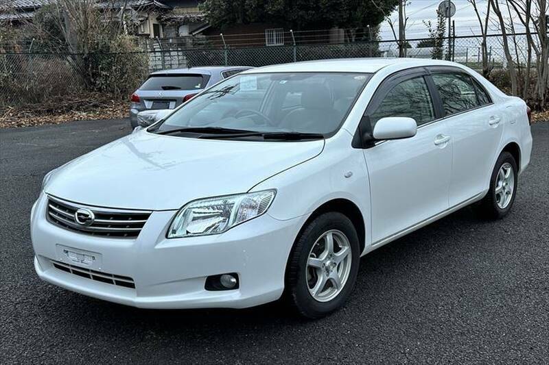 COROLLA AXIO