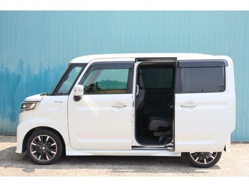 SPACIA CUSTOM