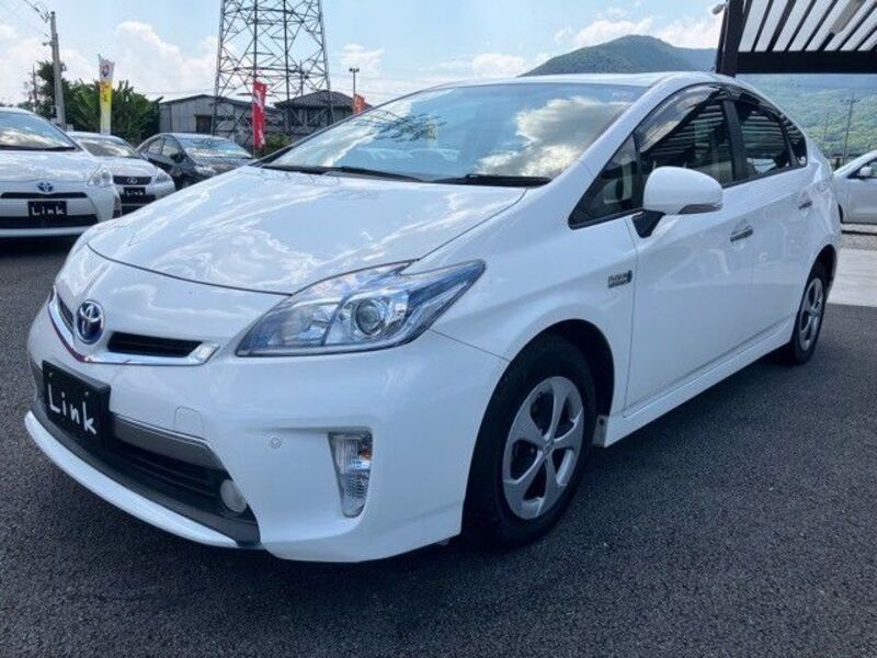PRIUS PHV