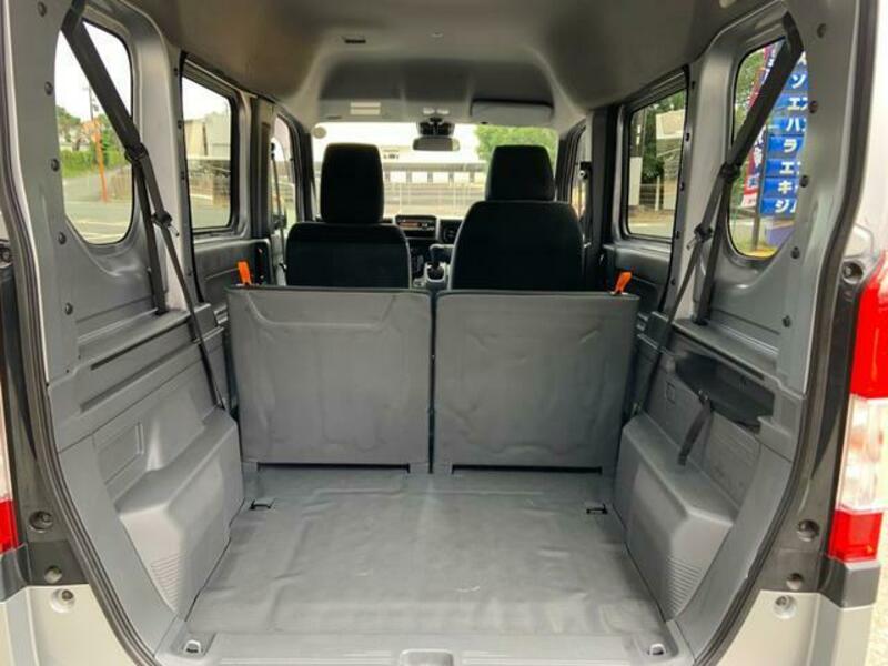 N-VAN