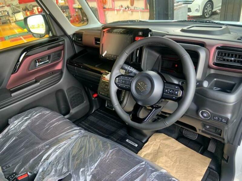 SPACIA CUSTOM