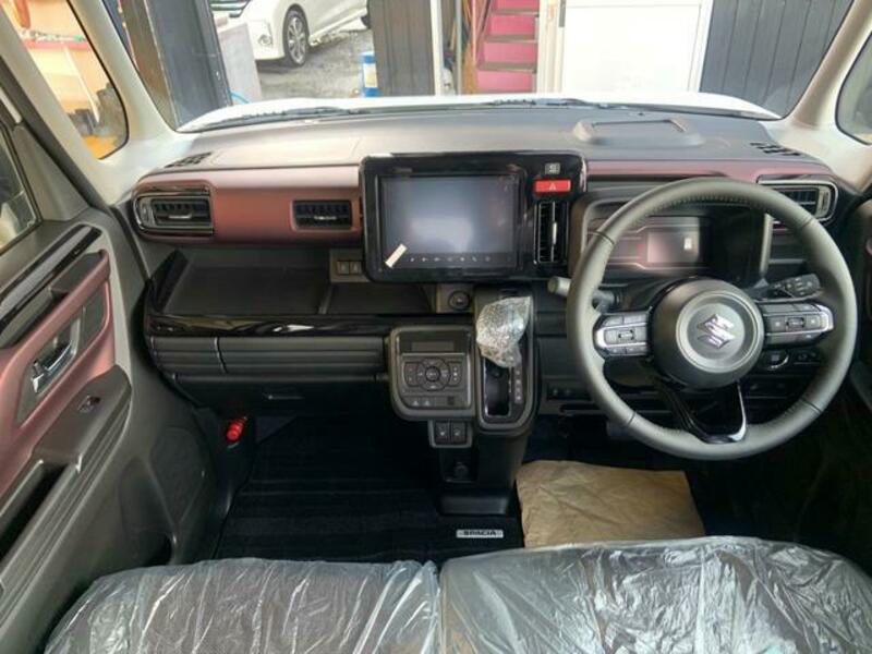 SPACIA CUSTOM