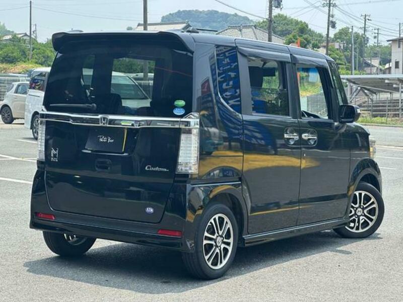 N BOX CUSTOM