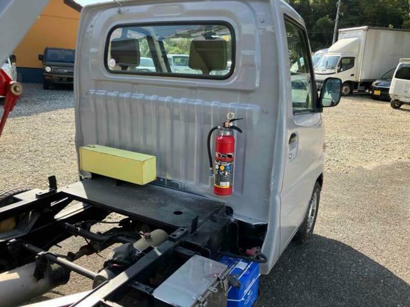 MINICAB TRUCK