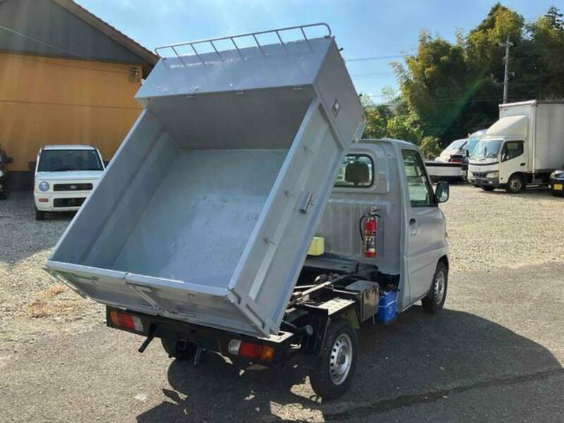 MINICAB TRUCK