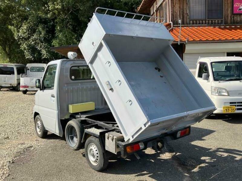 MINICAB TRUCK
