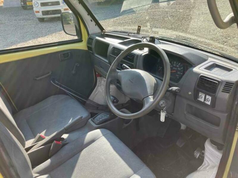 MINICAB TRUCK