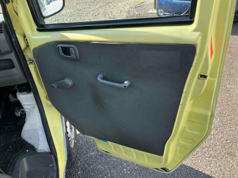MINICAB TRUCK