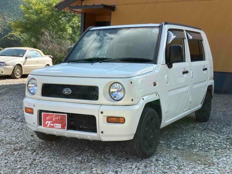 DAIHATSU NAKED