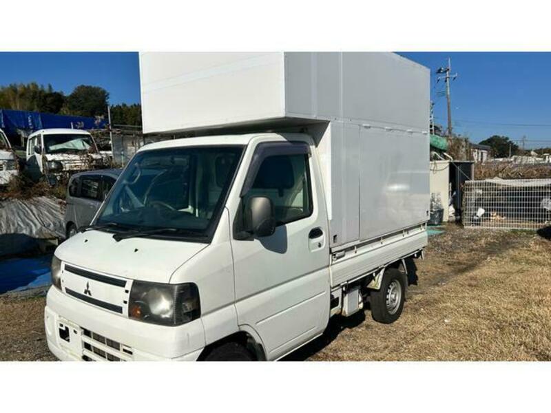 MINICAB TRUCK