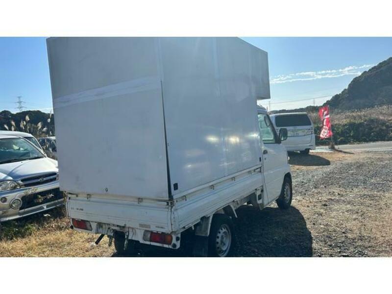 MINICAB TRUCK