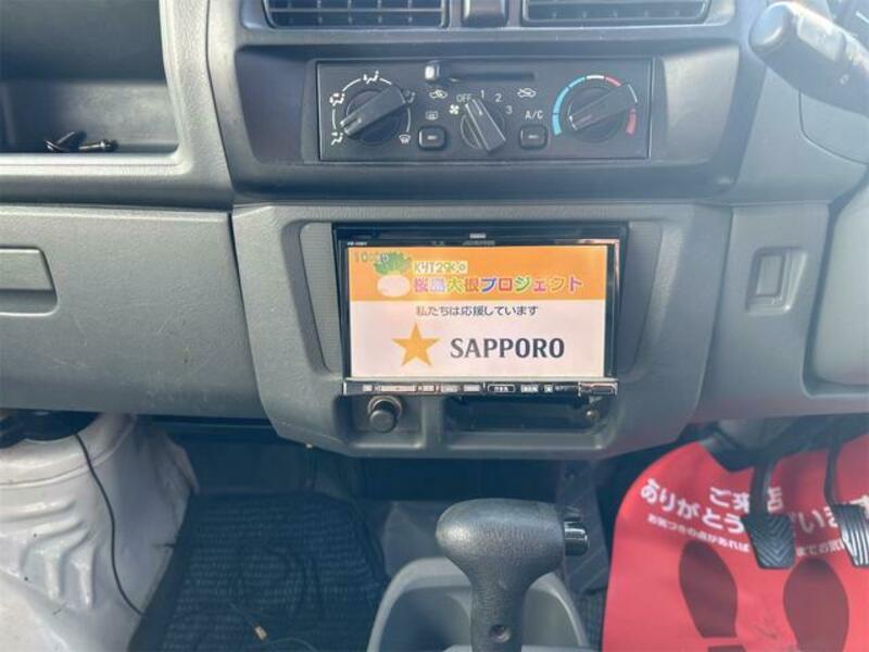 MINICAB VAN