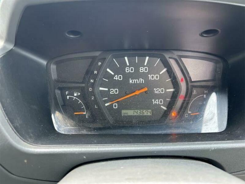 MINICAB VAN