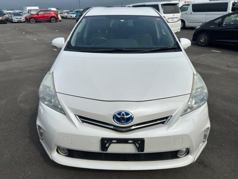 PRIUS ALPHA