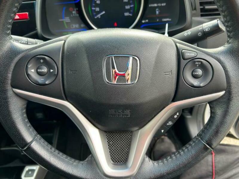 FIT HYBRID