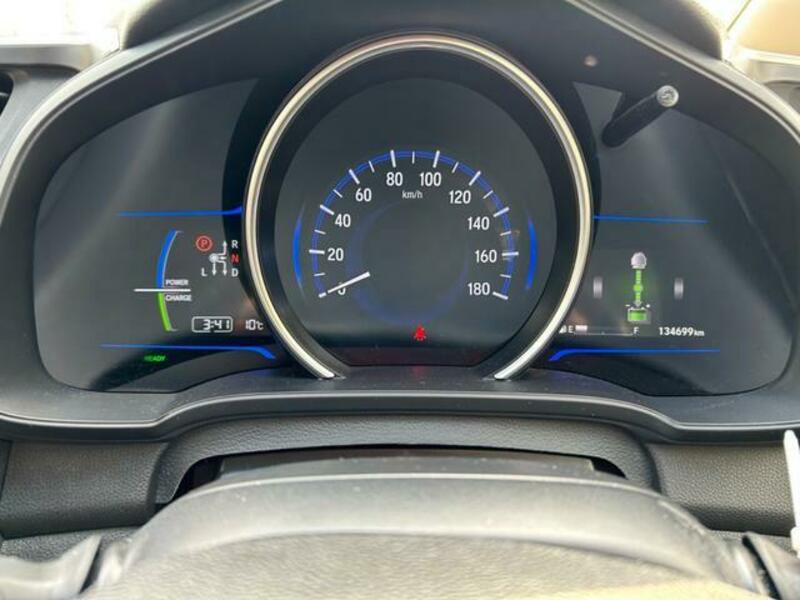 FIT HYBRID