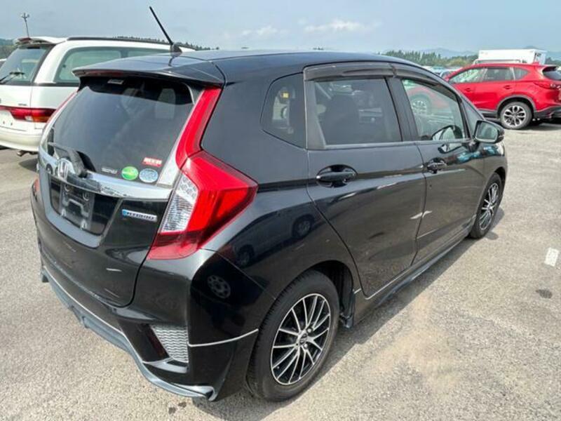 FIT HYBRID