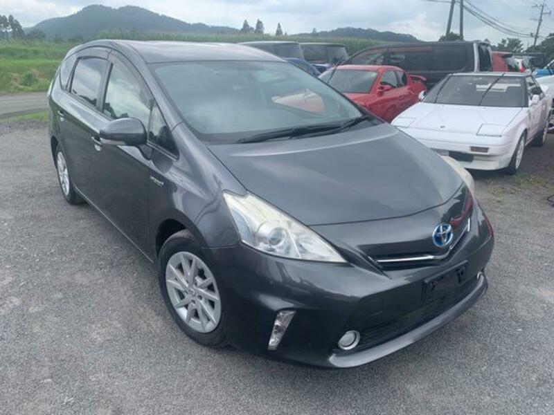 PRIUS ALPHA