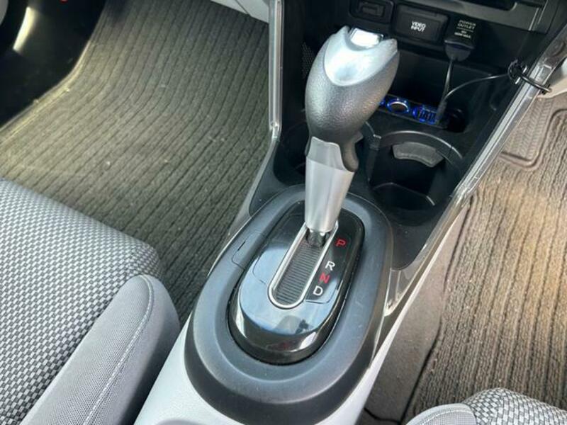 CR-Z