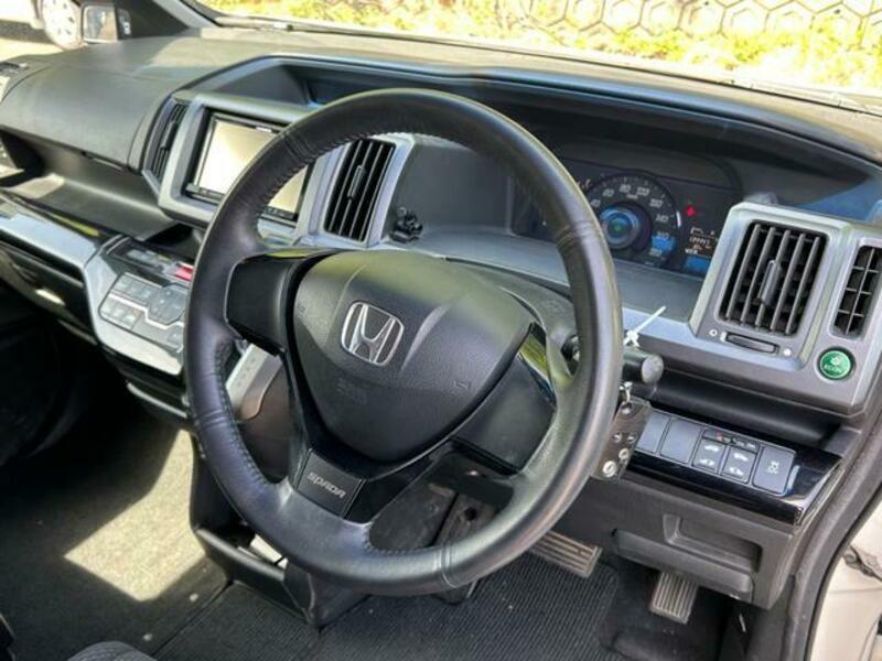 STEPWAGON SPADA
