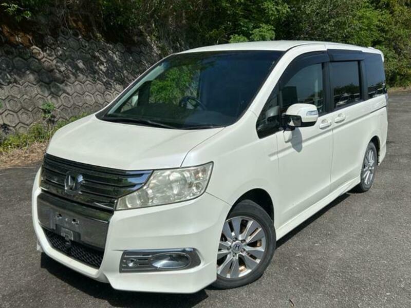 HONDA STEPWAGON SPADA