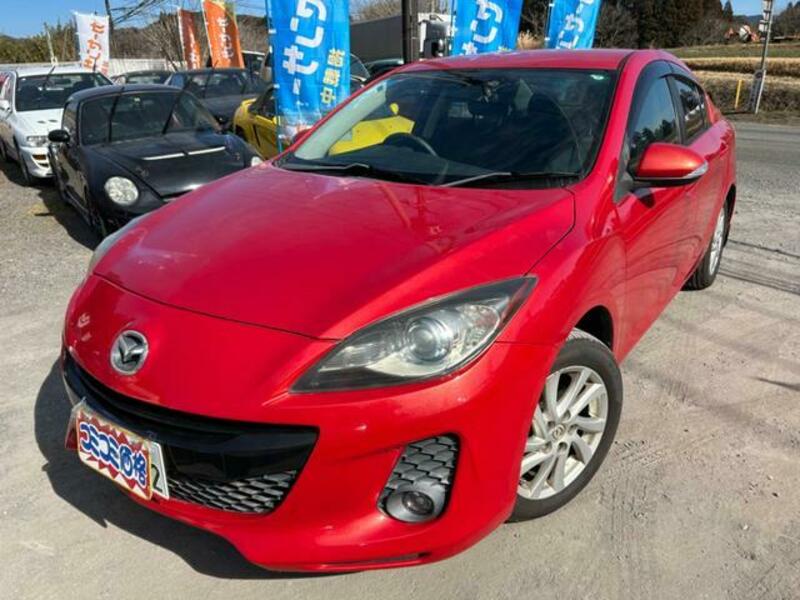 MAZDA AXELA