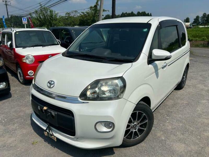 TOYOTA PORTE