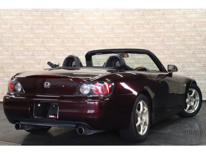 S2000