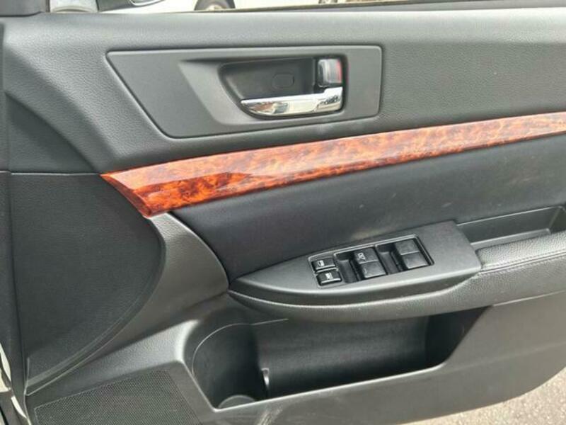 LEGACY B4