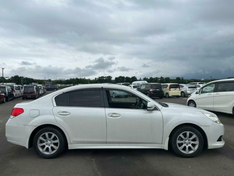 LEGACY B4