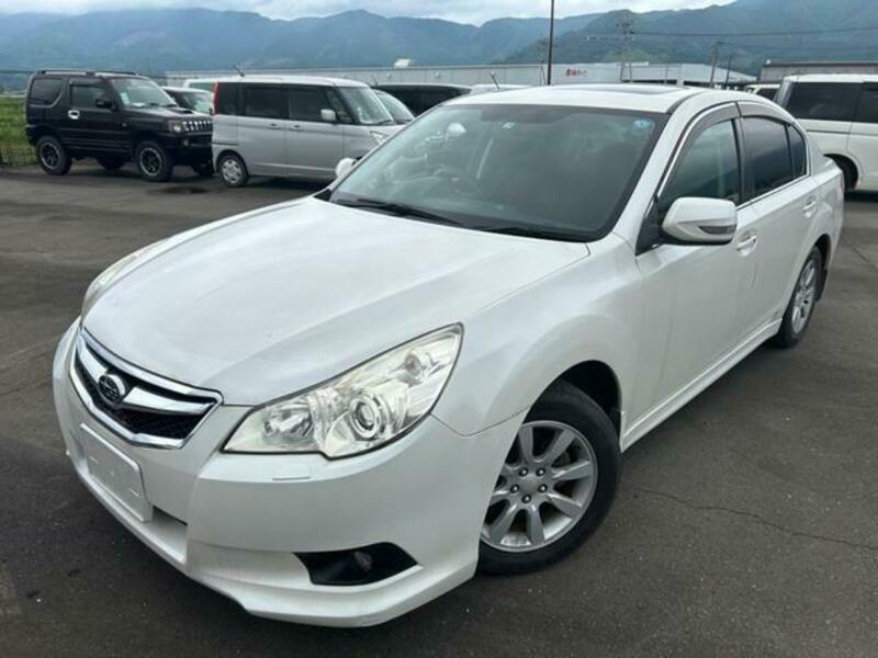 SUBARU LEGACY B4