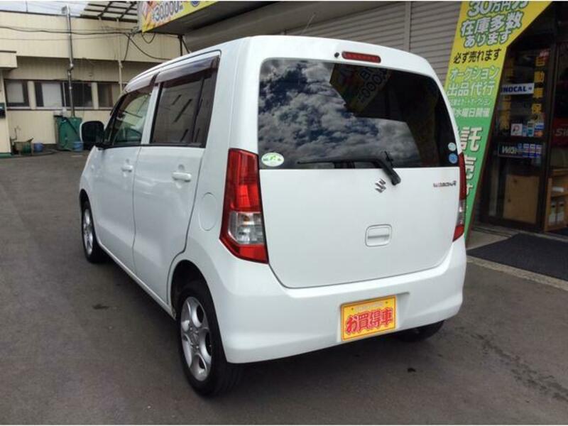 WAGON R