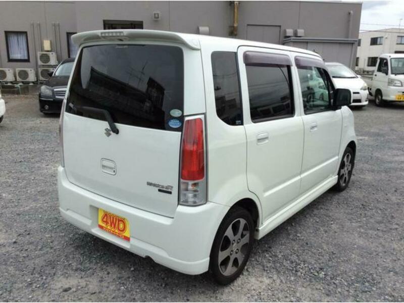 WAGON R
