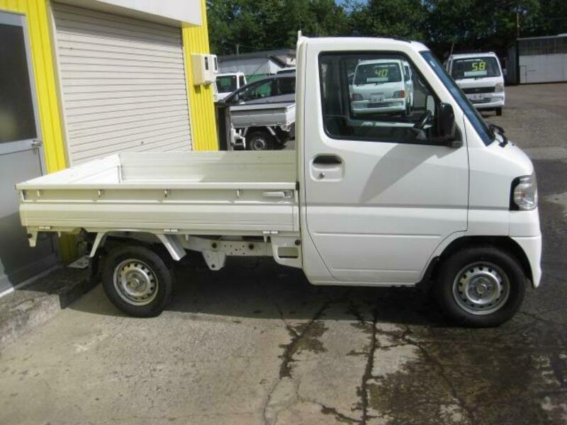 MINICAB TRUCK