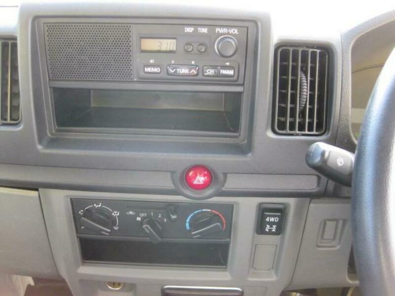 MINICAB TRUCK