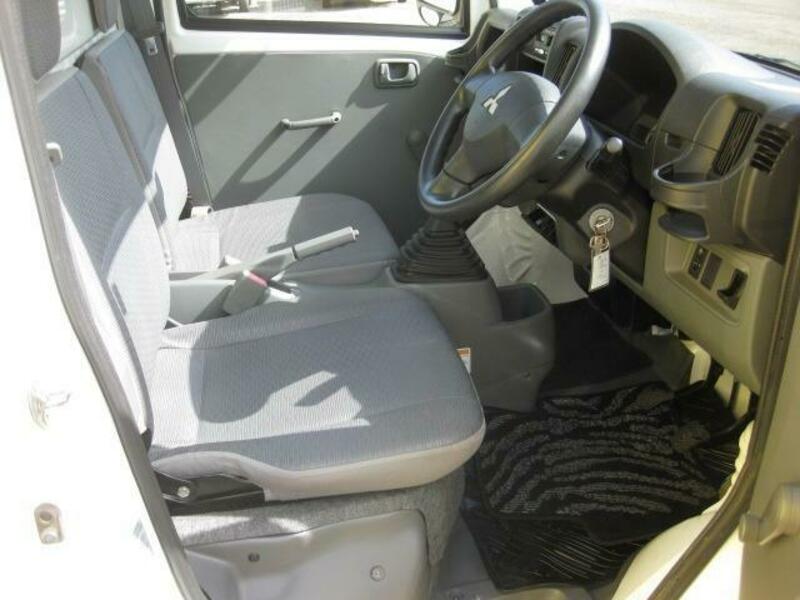 MINICAB TRUCK