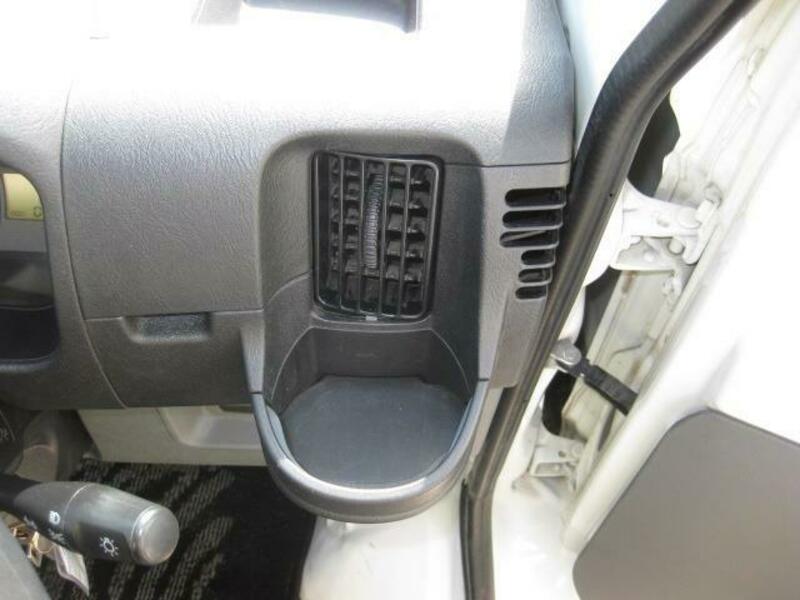 MINICAB TRUCK