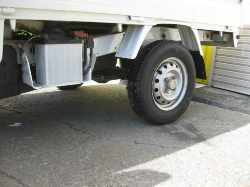 MINICAB TRUCK