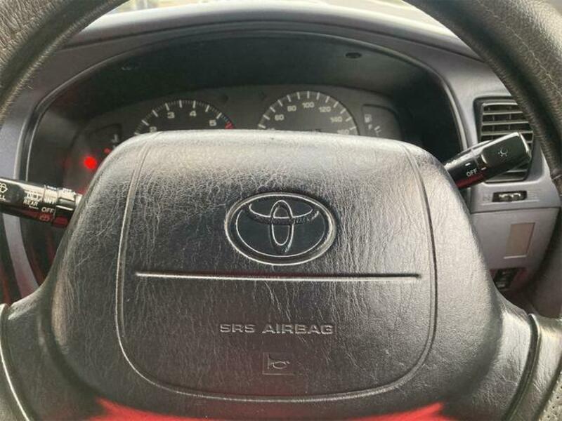 HILUX SURF