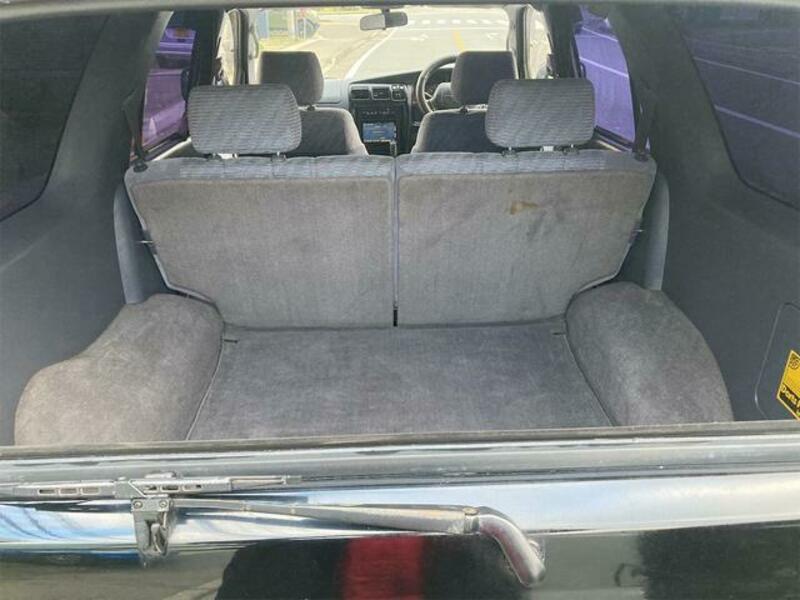 HILUX SURF
